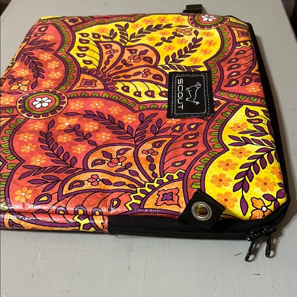 Scout Vibrant Patterned padded Laptop Sleeve Case